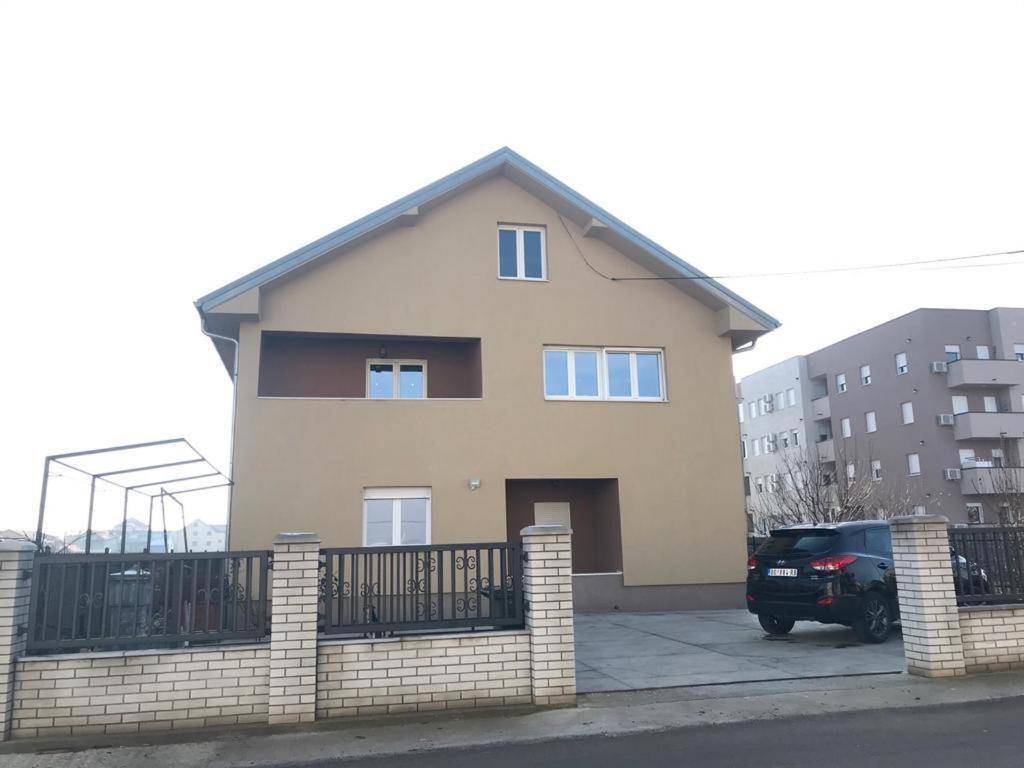 Mm Apartmani Белград Екстериор снимка